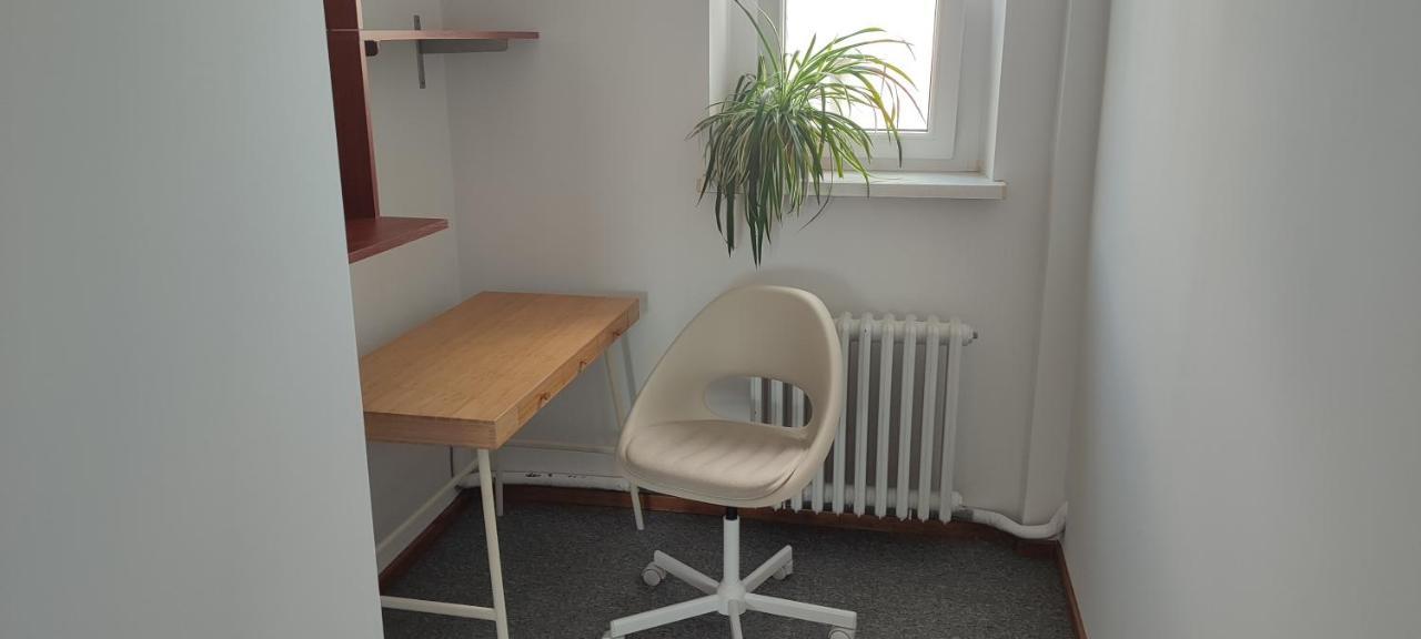 Danube Riverside Apartment With Quite Workplace Bratislava Buitenkant foto